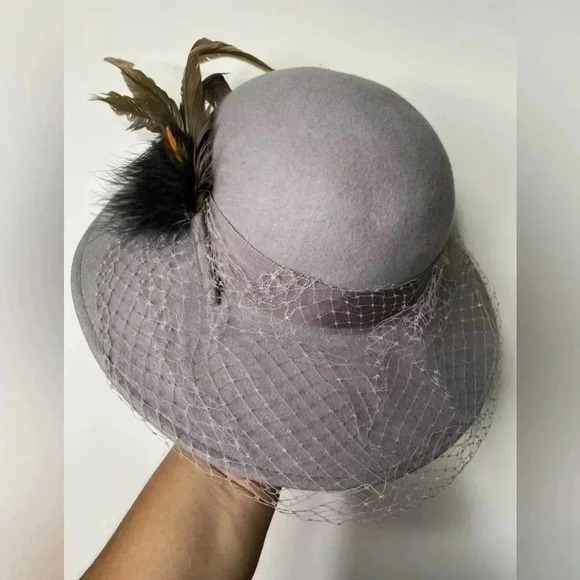 100% wool Michael Haward Elegant Beige and Gray Hats with Veil - Picture 4 of 8